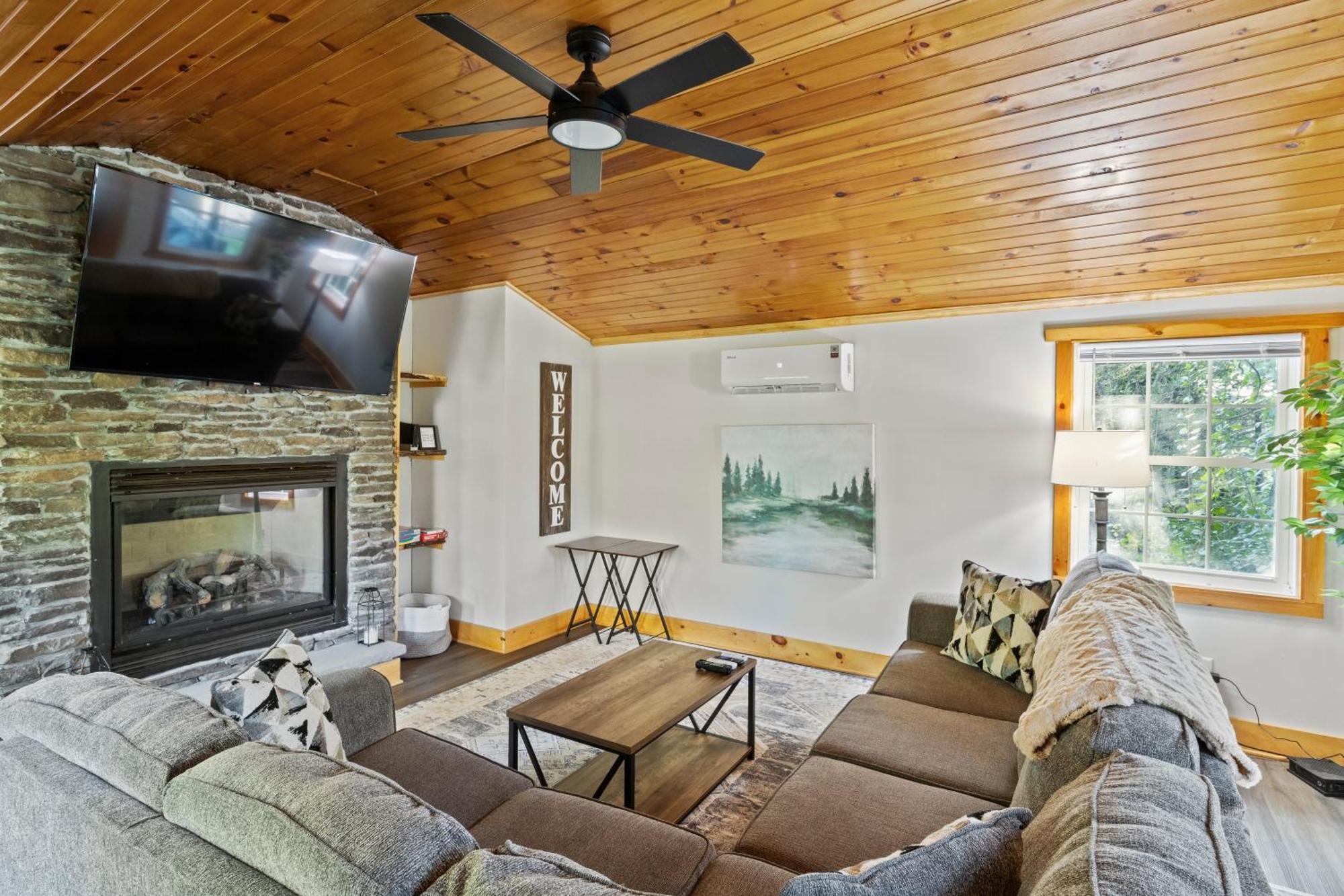 Cozy Home W/ King Bed & Lake Access Canandaigua Exterior foto